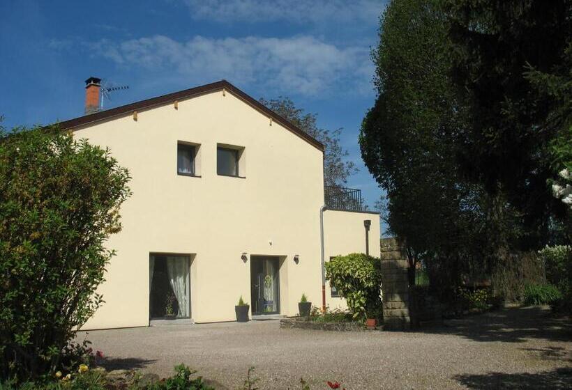 مبيت وإفطار Les Jardins De La Grange