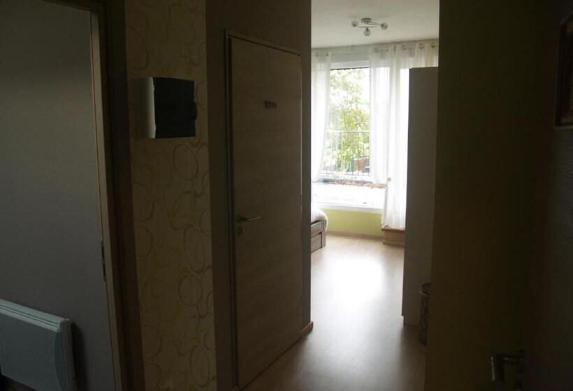 مبيت وإفطار Les Jardins De La Grange