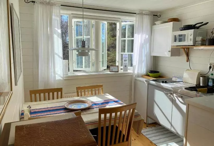 Aamiaismajoitus (B&B) Stf Kungsgården Långvind