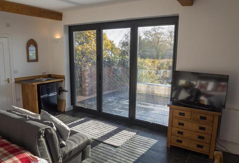 צימר The Annex At Church View Barn