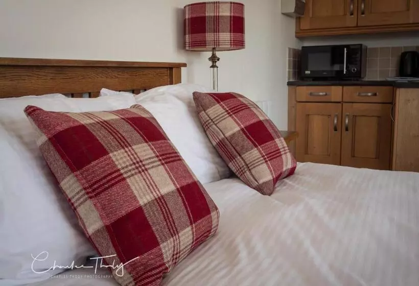 Aamiaismajoitus (B&B) The Annex At Church View Barn