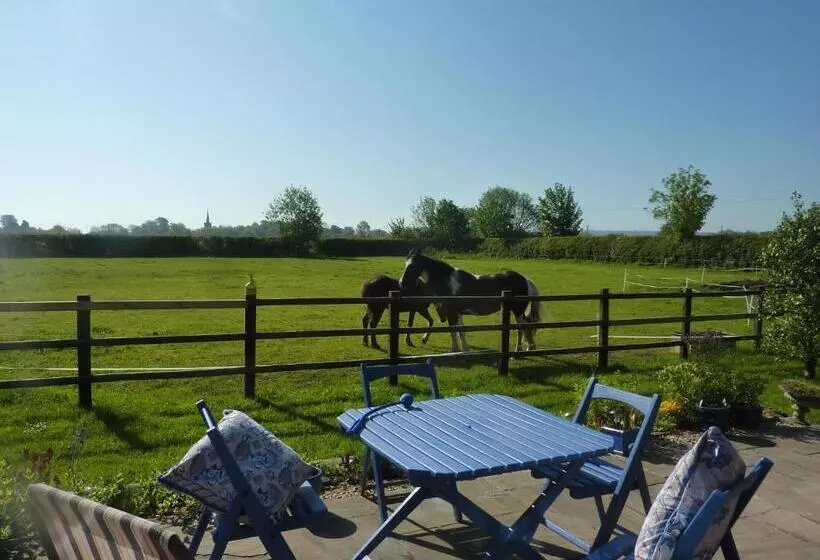 ベッドアンドブレックファースト The Paddock At Peacock Farm Near Belvoir Castle