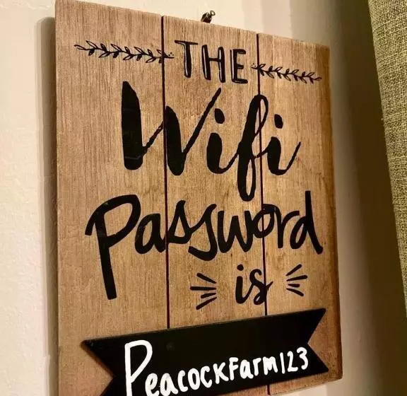 ベッドアンドブレックファースト The Paddock At Peacock Farm Near Belvoir Castle