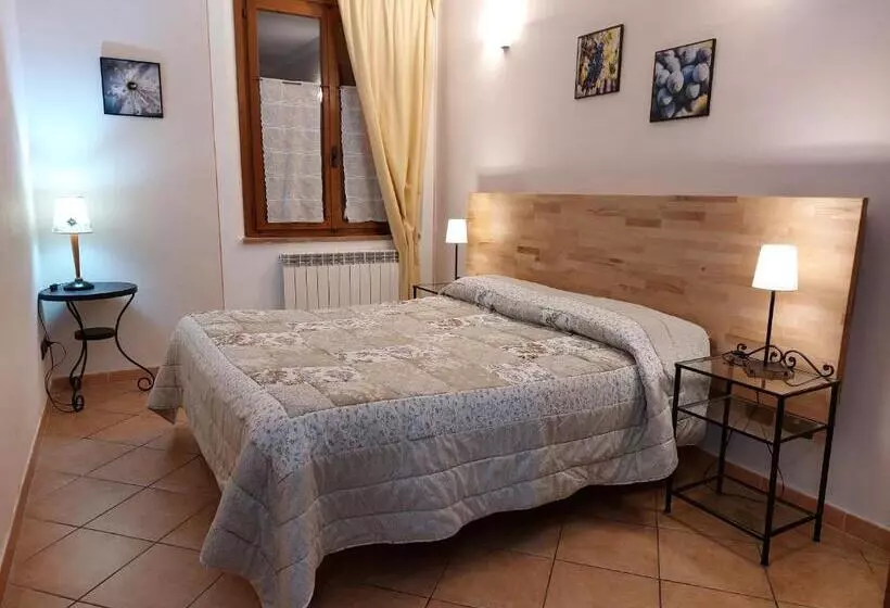ホテル Agriturismo Podere Camollia