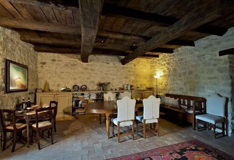 Hotelli Borgo La Torre