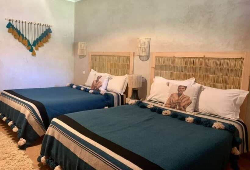 فندق Domaine De Tameslohte