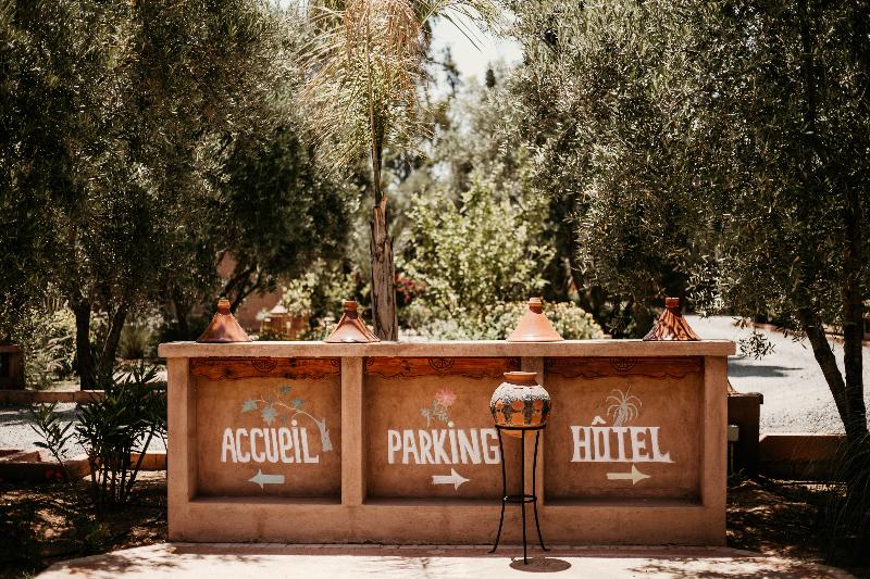 فندق Domaine De Tameslohte