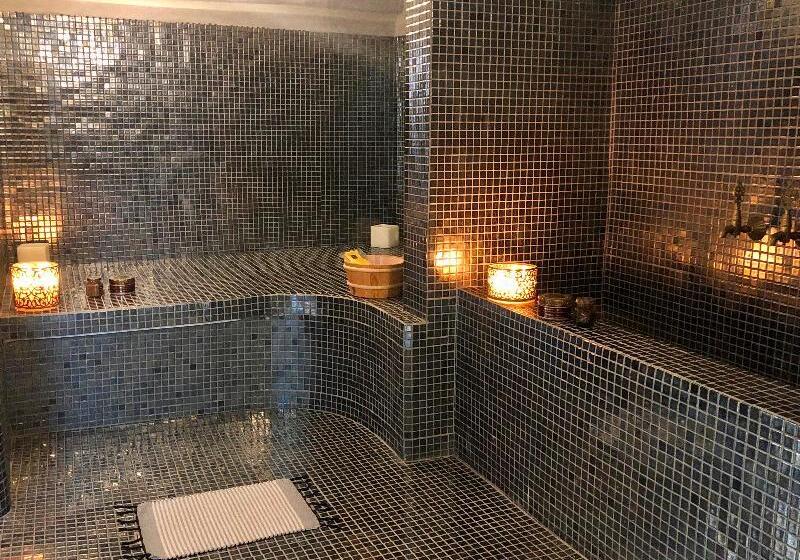 فندق Domaine De Tameslohte