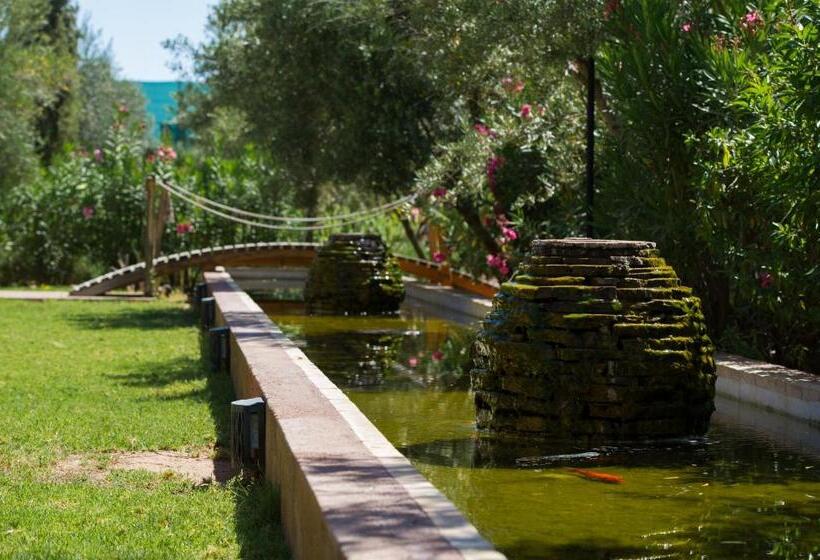 فندق Domaine De Tameslohte