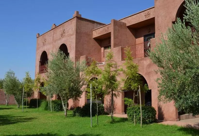 Hotelli Domaine De Tameslohte