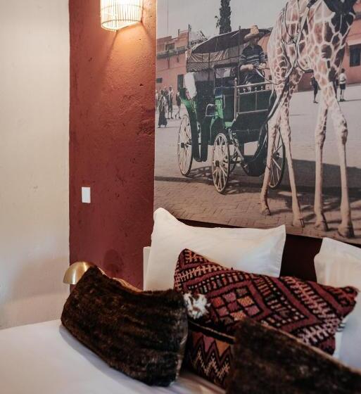 فندق Domaine De Tameslohte