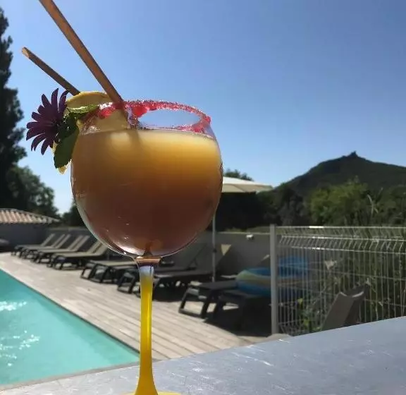 Hotel Hôtel Restaurant Les Chasseurs