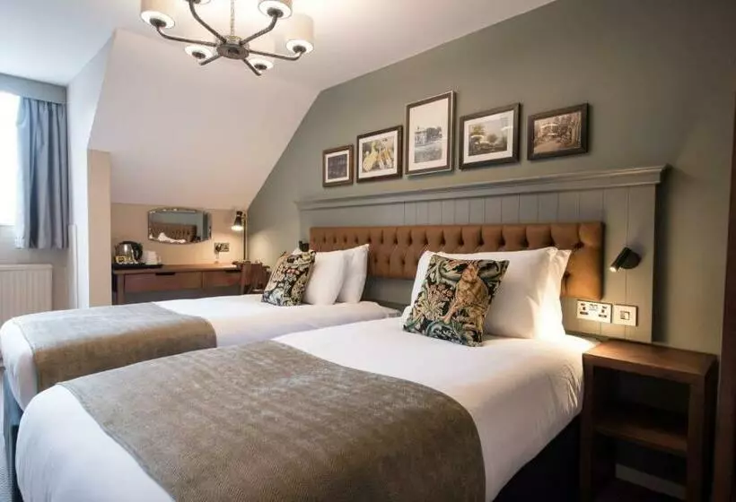 Hotelli The Five Bells By Innkeeper S Collection