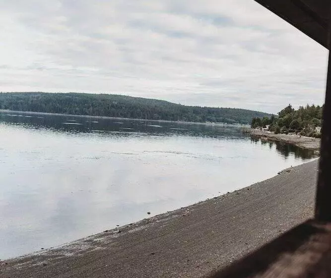 Hotelli The Oceanfront