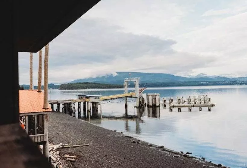 Hotelli The Oceanfront