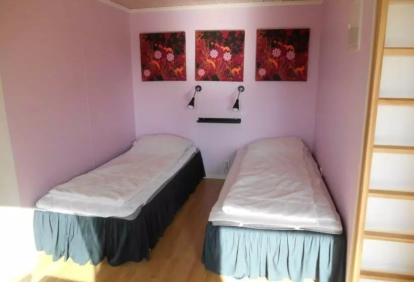 Hotelli Visitor Stugby