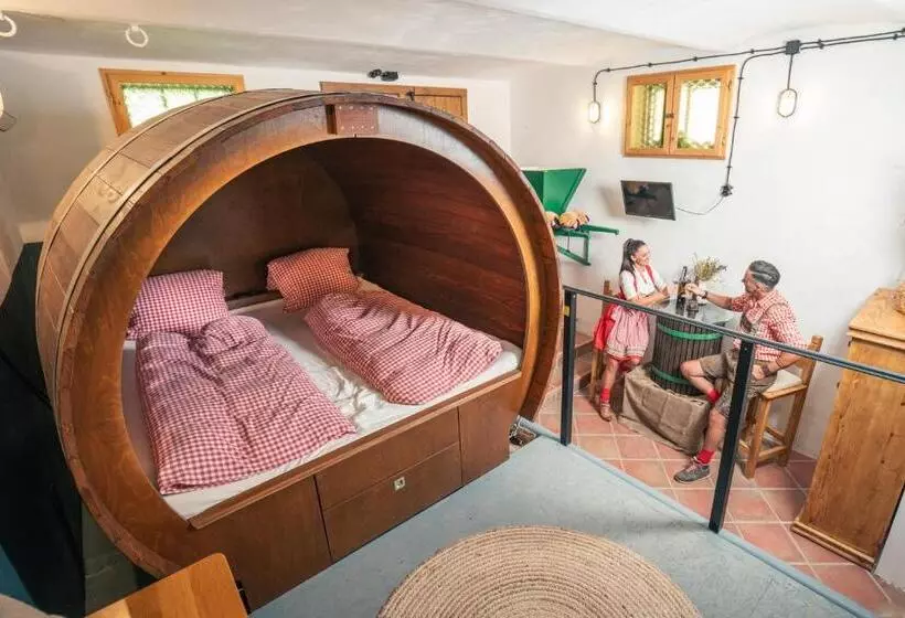 ホテル Winzerhof Küssler   Weinviertel