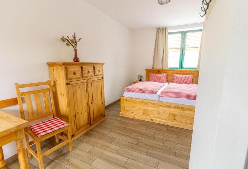 酒店 Winzerhof Küssler Weinviertel