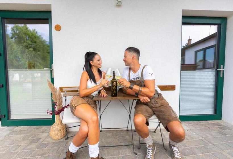 酒店 Winzerhof Küssler Weinviertel