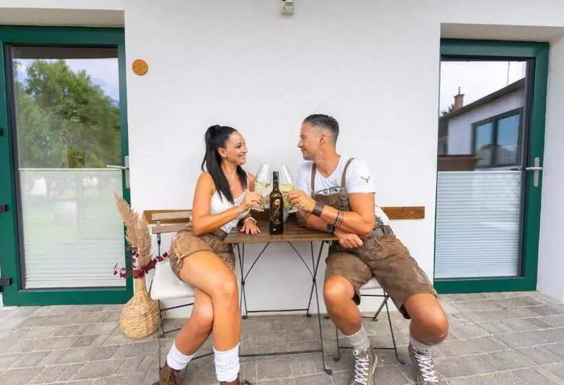 ホテル Winzerhof Küssler   Weinviertel