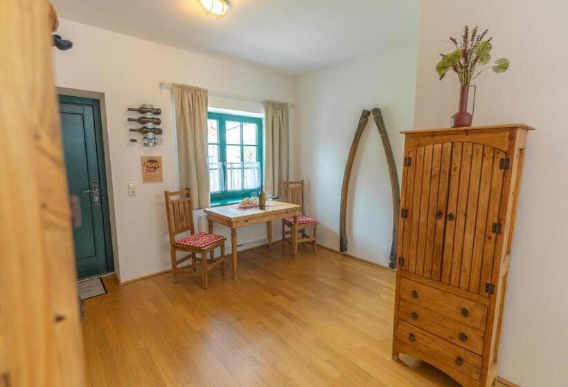 酒店 Winzerhof Küssler Weinviertel