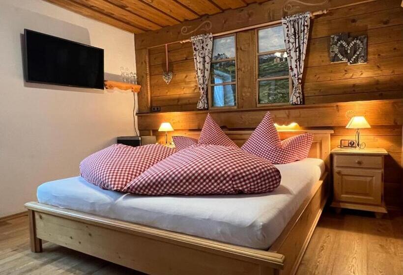 بنسيون Berghof Am Schwand