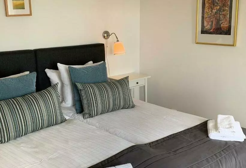 ペンション Bobergs På Hamngården