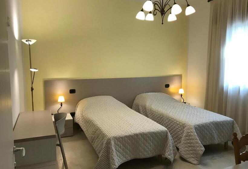 بنسيون Borgo Barucchella