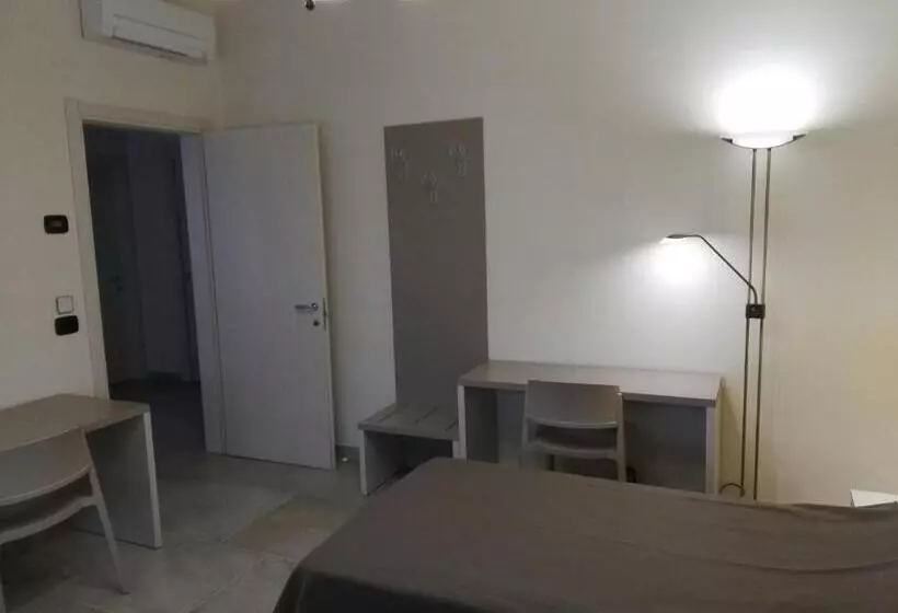 ペンション Borgo Barucchella