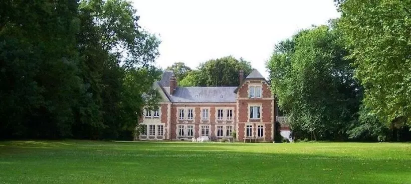 ペンション Chambres D Hotes Spa Château D Omiécourt