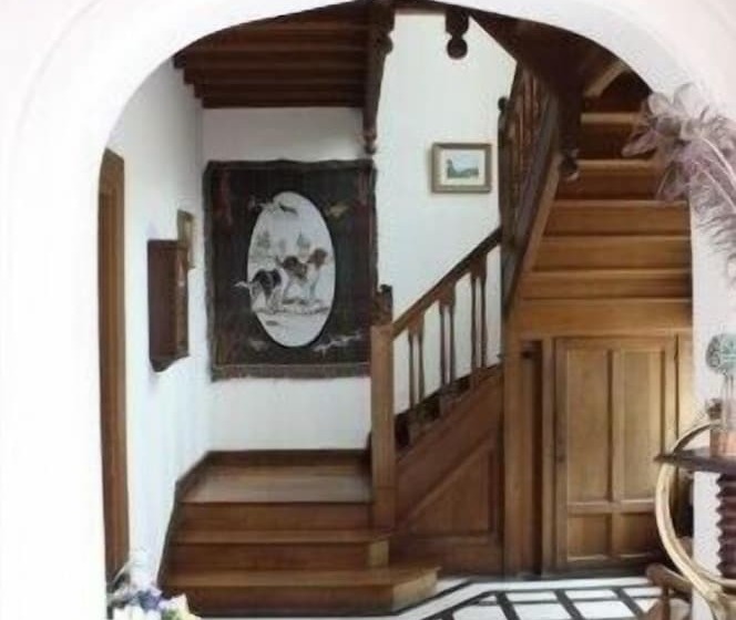 펜션 Chambres D Hotes Spa Château D Omiécourt