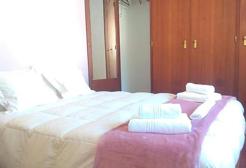 פנסיון Ergobeach House