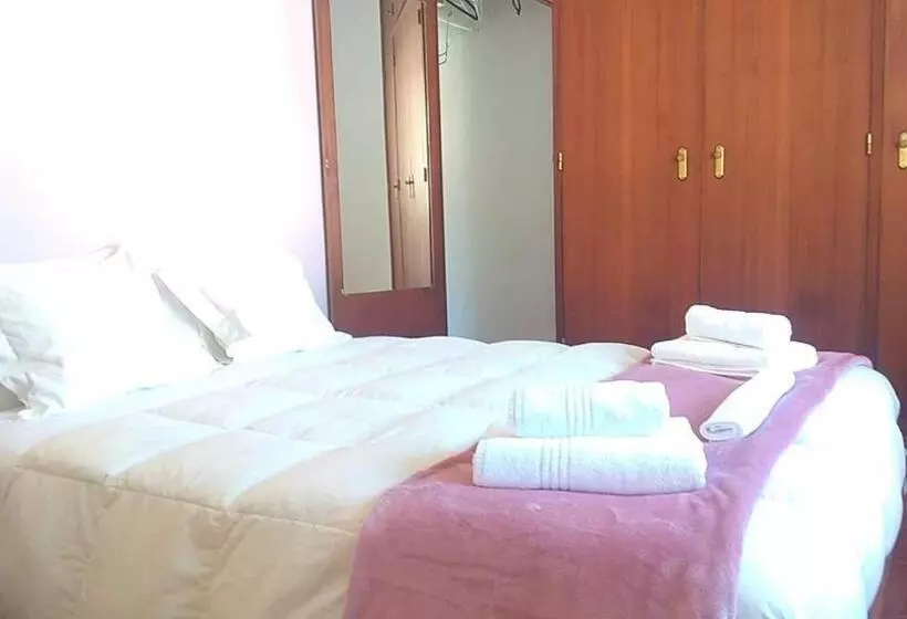 ペンション Ergobeach House