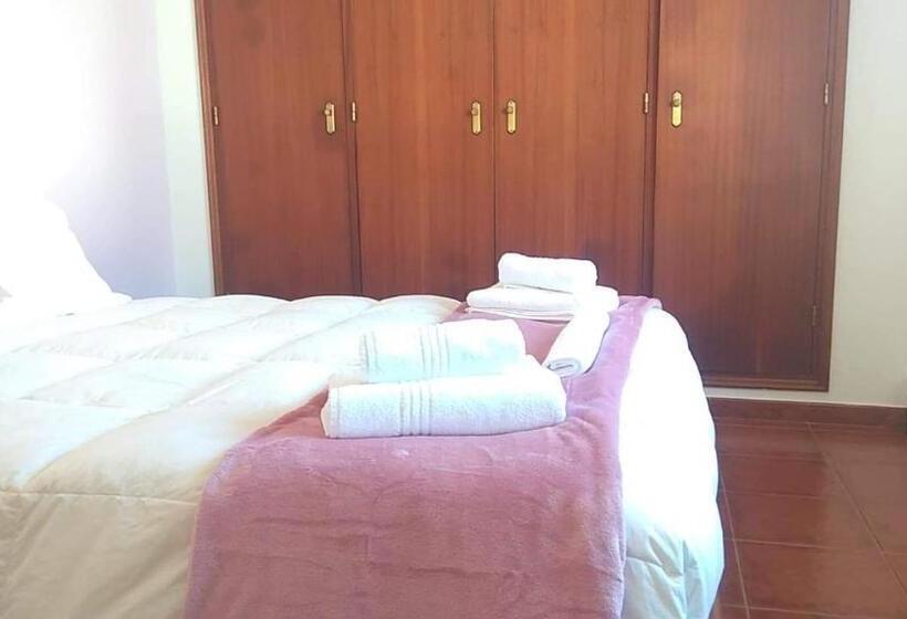 פנסיון Ergobeach House