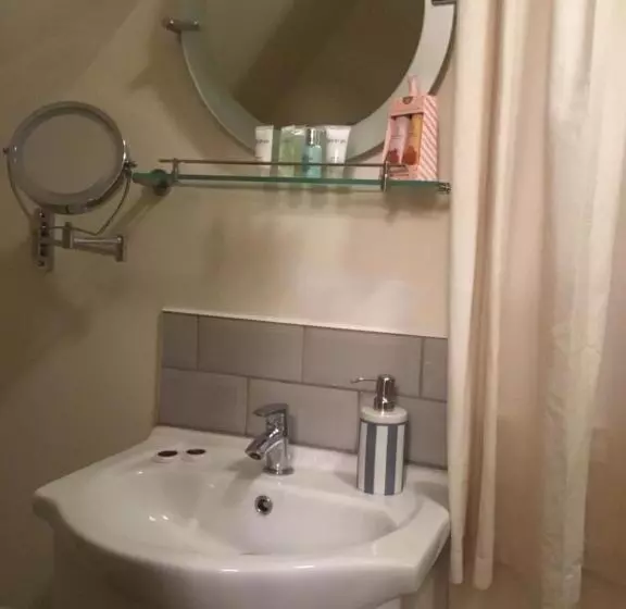 Majatalo Ivy Todd Cottage