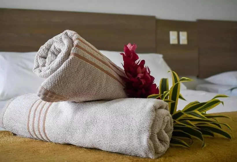 ペンション Pousada Corumbau