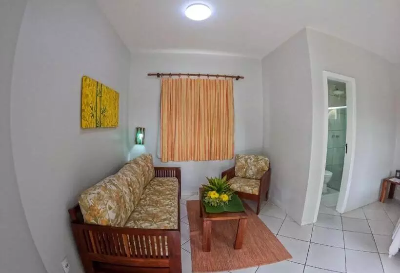 ペンション Pousada Corumbau