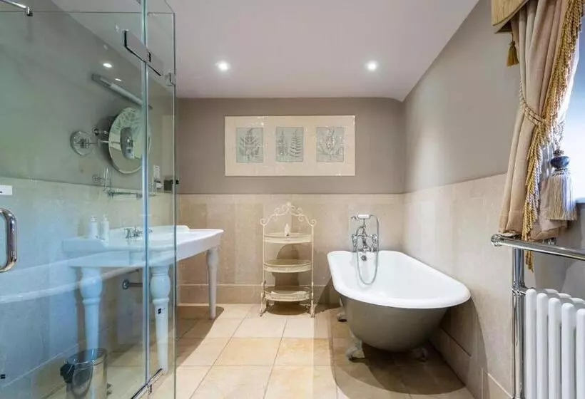 The Hoste And The Vine House Hotels