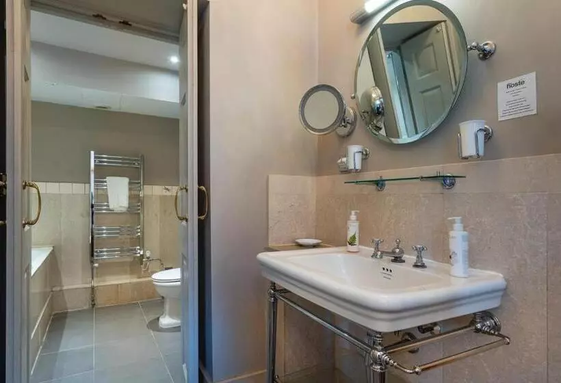 The Hoste And The Vine House Hotels