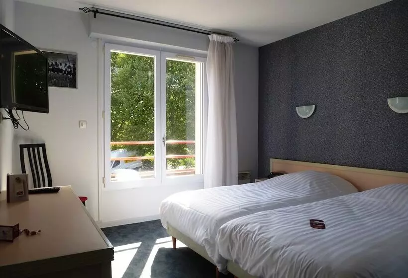 Отель Agena Hagondange