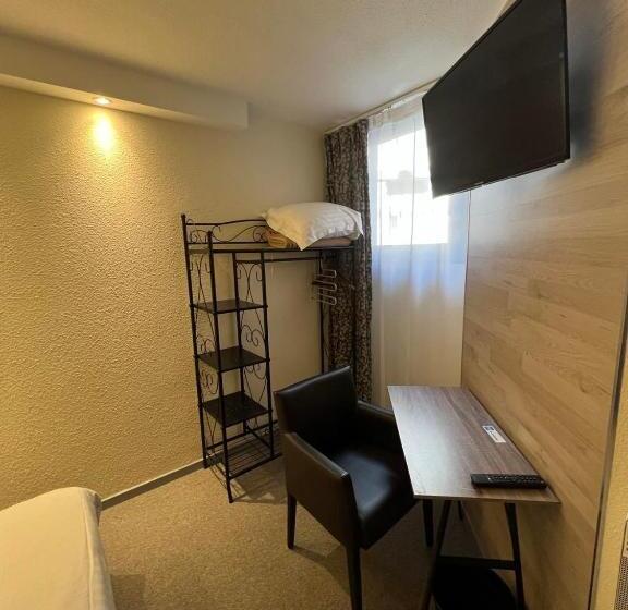 هتل Au Bec Fin Hôtel