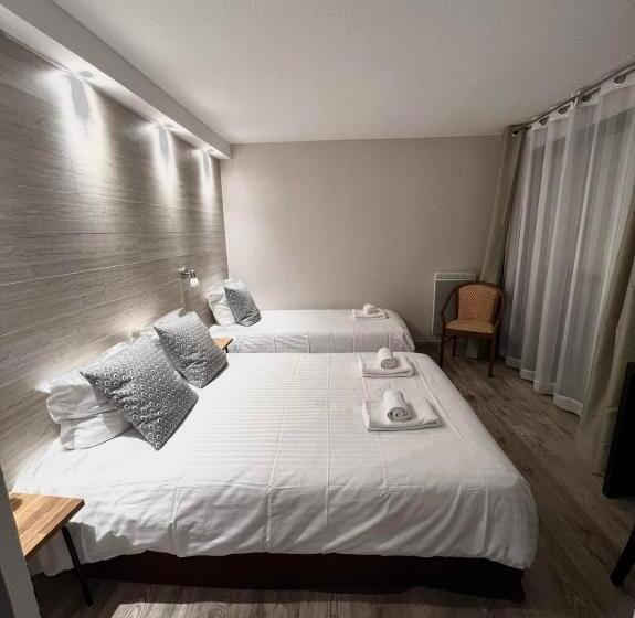 هتل Au Bec Fin Hôtel