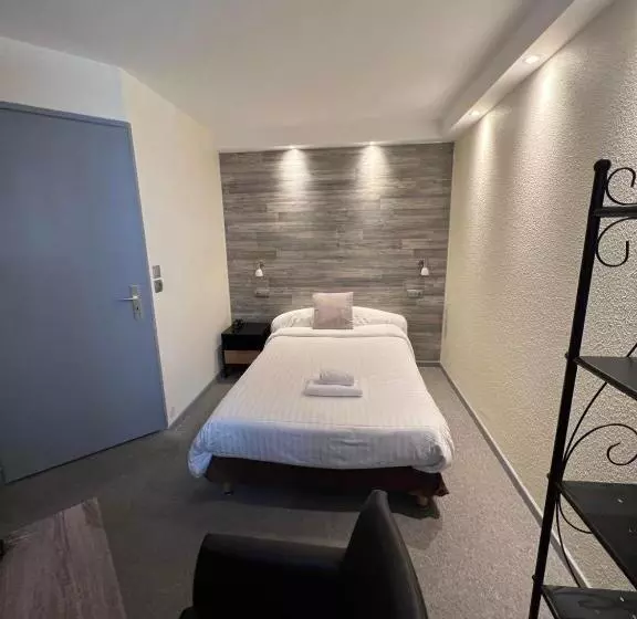 호텔 Au Bec Fin Hôtel