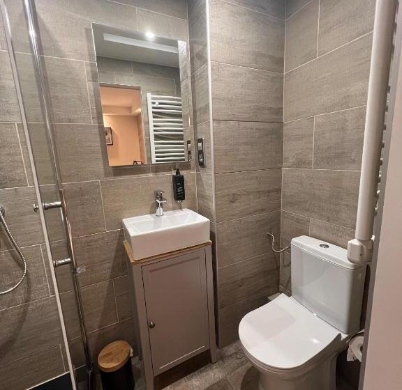 هتل Au Bec Fin Hôtel