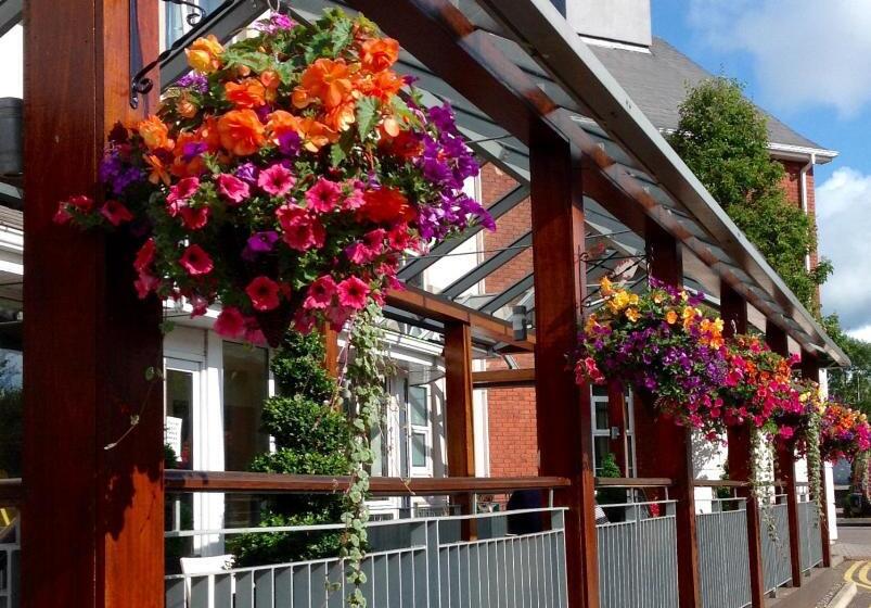 Carrigaline Court Hotel & Leisure Centre