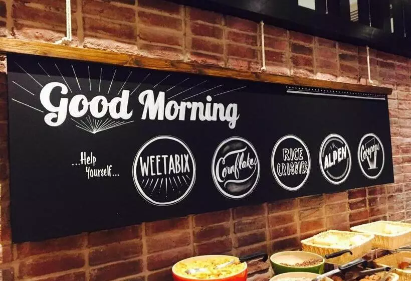 Carrigaline Court Hotel & Leisure Centre