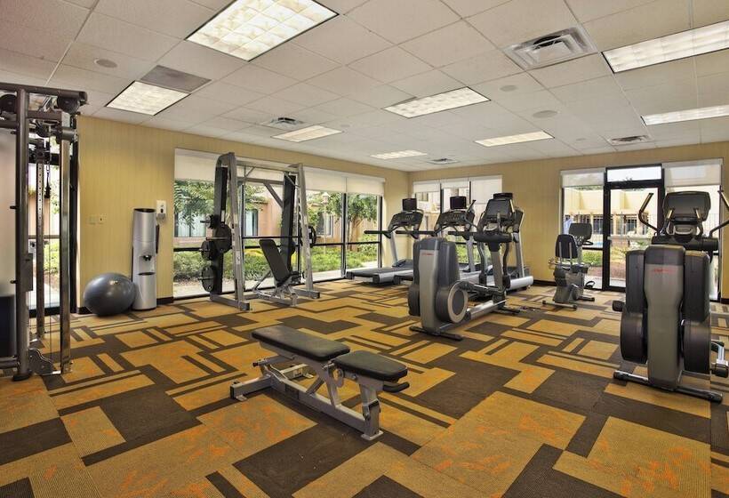 Hotel Courtyard By Marriott Gulfport Beachfront