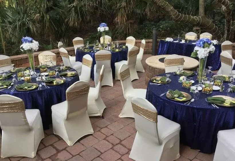 בית מלון כפרי Courtyard By Marriott Cocoa Beach Cape Canaveral