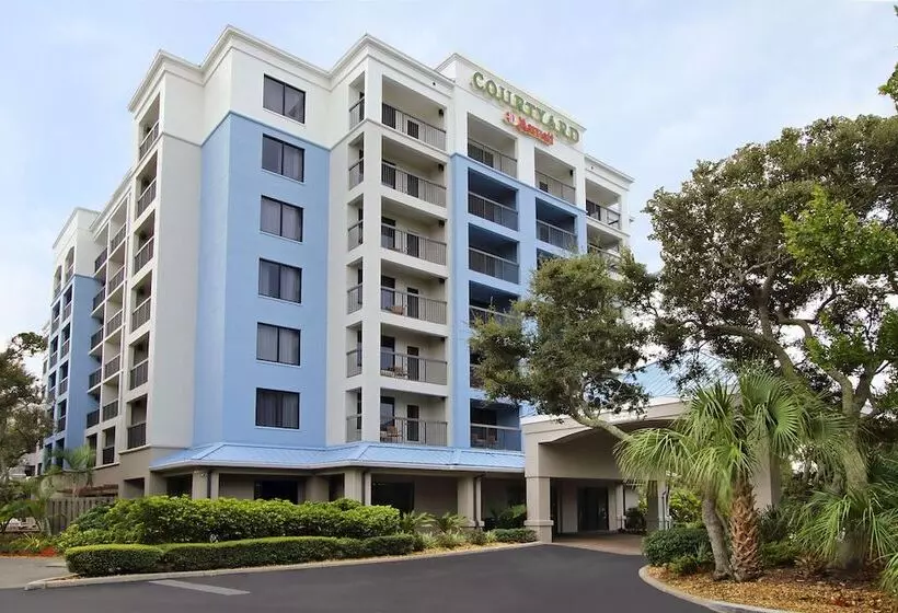 בית מלון כפרי Courtyard By Marriott Cocoa Beach Cape Canaveral