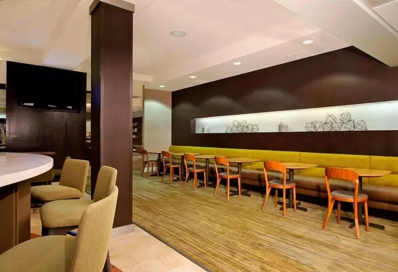 בית מלון כפרי Courtyard By Marriott Cocoa Beach Cape Canaveral